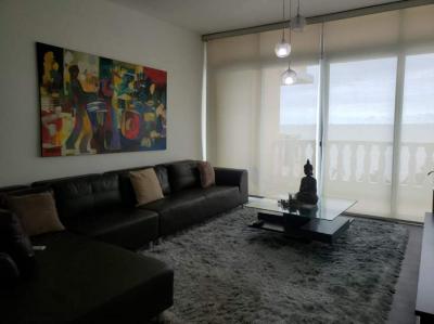 Apartment in vista marina avenida balboa for sale. vista marina cinta costera 1 bedroom