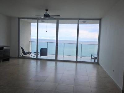 Apartment for rent in h2o on the ocean with 2 bedrooms. h2o avenida balboa 2 bedrooms