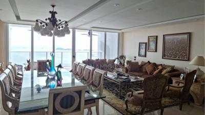 Waters on the bay 3 bedrooms for sale. apartment for sale in waters with 3 bedrooms