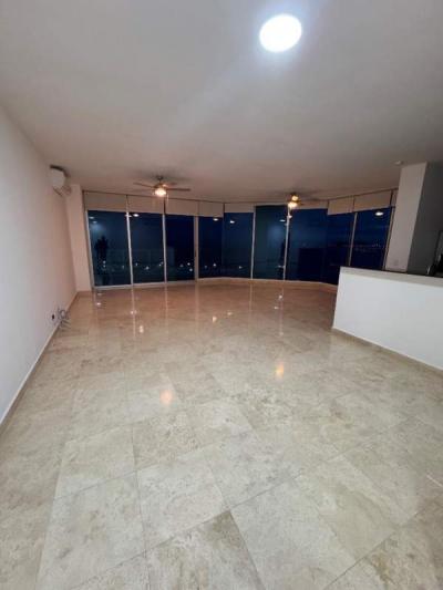 Apartamento en ph sky avenida balboa en alquiler. apartamento en sky de 3 habitaciones en alquiler